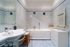 Rental in Rome Bramante Luxury