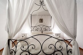 Rental in Rome Bramante Luxury