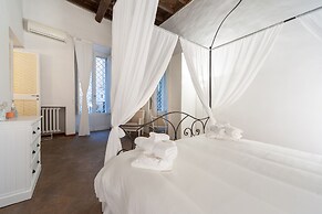 Rental in Rome Bramante Luxury