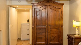 Rental in Rome Falegnami