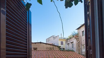 Rental in Rome Scala Studio