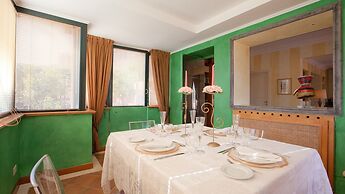 Rental in Rome Trevi Luxury Penthouse