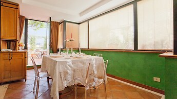 Rental in Rome Trevi Luxury Penthouse