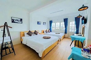 Chau Giang Hotel