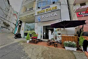 Chau Giang Hotel