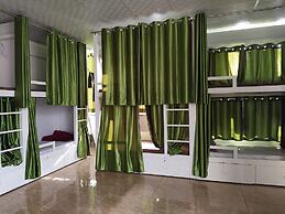 Hotel The Raja Palace