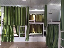 Hotel The Raja Palace