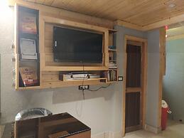 Hotel The Raja Palace