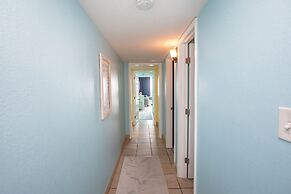 0712 Waters Edge Resort 3 Bedroom Condo by RedAwning