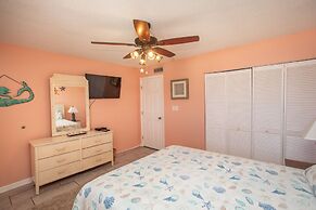 0712 Waters Edge Resort 3 Bedroom Condo by RedAwning