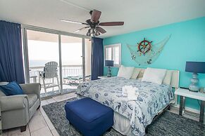 0712 Waters Edge Resort 3 Bedroom Condo by RedAwning
