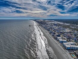 1206 Waters Edge Resort 1 Bedroom Condo by RedAwning