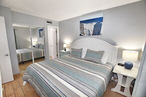 1206 Waters Edge Resort 1 Bedroom Condo by RedAwning