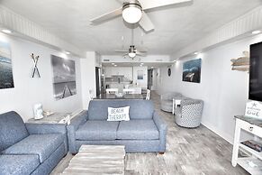 0902 Waters Edge Resort 2 Bedroom Condo by RedAwning