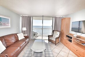0611 Waters Edge Resort 2 Bedroom Condo by RedAwning