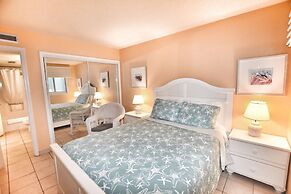 0611 Waters Edge Resort 2 Bedroom Condo by RedAwning