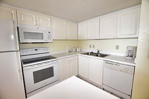 0603 Waters Edge Resort 1 Bedroom Condo by RedAwning