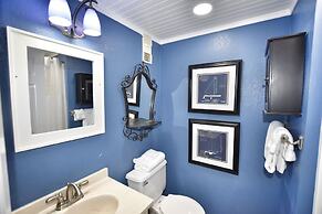 0603 Waters Edge Resort 1 Bedroom Condo by RedAwning