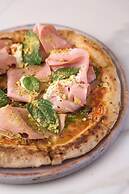 DoubleTree by Hilton Perth Waterfront