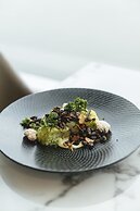 DoubleTree by Hilton Perth Waterfront