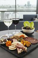 DoubleTree by Hilton Perth Waterfront