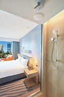 DoubleTree by Hilton Perth Waterfront