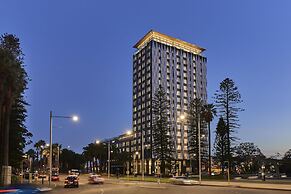 DoubleTree by Hilton Perth Waterfront