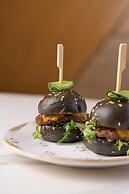 DoubleTree by Hilton Perth Waterfront