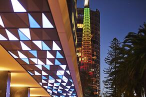DoubleTree by Hilton Perth Waterfront