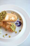 DoubleTree by Hilton Perth Waterfront