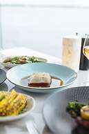 DoubleTree by Hilton Perth Waterfront