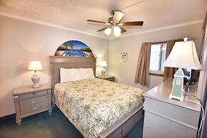 0402 Waters Edge Resort 2 Bedroom Condo by RedAwning