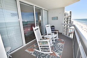 0801 Waters Edge Resort 3 Bedroom Condo by RedAwning