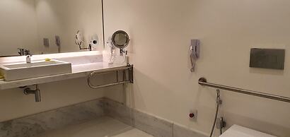 Vogue Square Fashion Hotel by Lenny Niemeyer