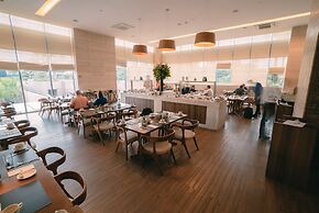 Vogue Square Fashion Hotel by Lenny Niemeyer