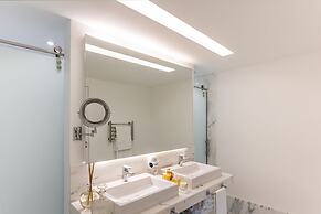 Vogue Square Fashion Hotel by Lenny Niemeyer
