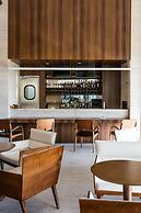 Vogue Square Fashion Hotel by Lenny Niemeyer