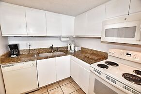 0111 Waters Edge Resort 2 Bedroom Condo by RedAwning