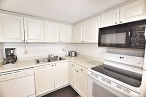 0711 Waters Edge Resort 2 Bedroom Condo by RedAwning