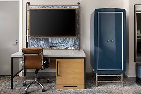 Luminary Hotel & Co., Autograph Collection