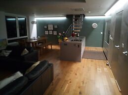 Exclusive Garden Apartment