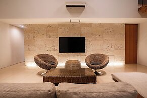 Secret Villas by Relapool