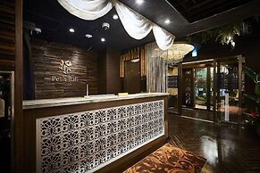 Petit Bali Ikebukuro - Adults Only