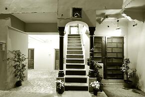 Pink Elephant Haveli - Hostel