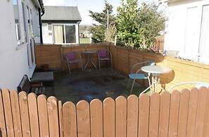 Captivating 2-bed Chalet