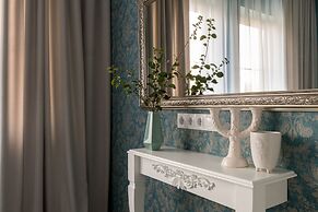 Pushkin - Hall