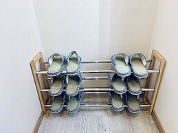 Hanazonominami Apartment 101