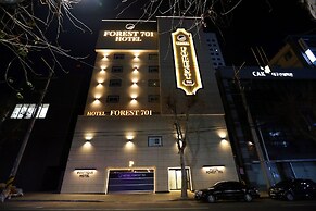Forest 701 Hotel