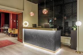Marmont Hotel