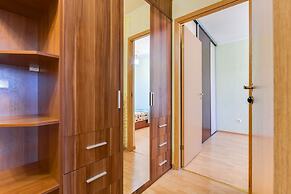 Pushkin - Dom on Gusarskaya